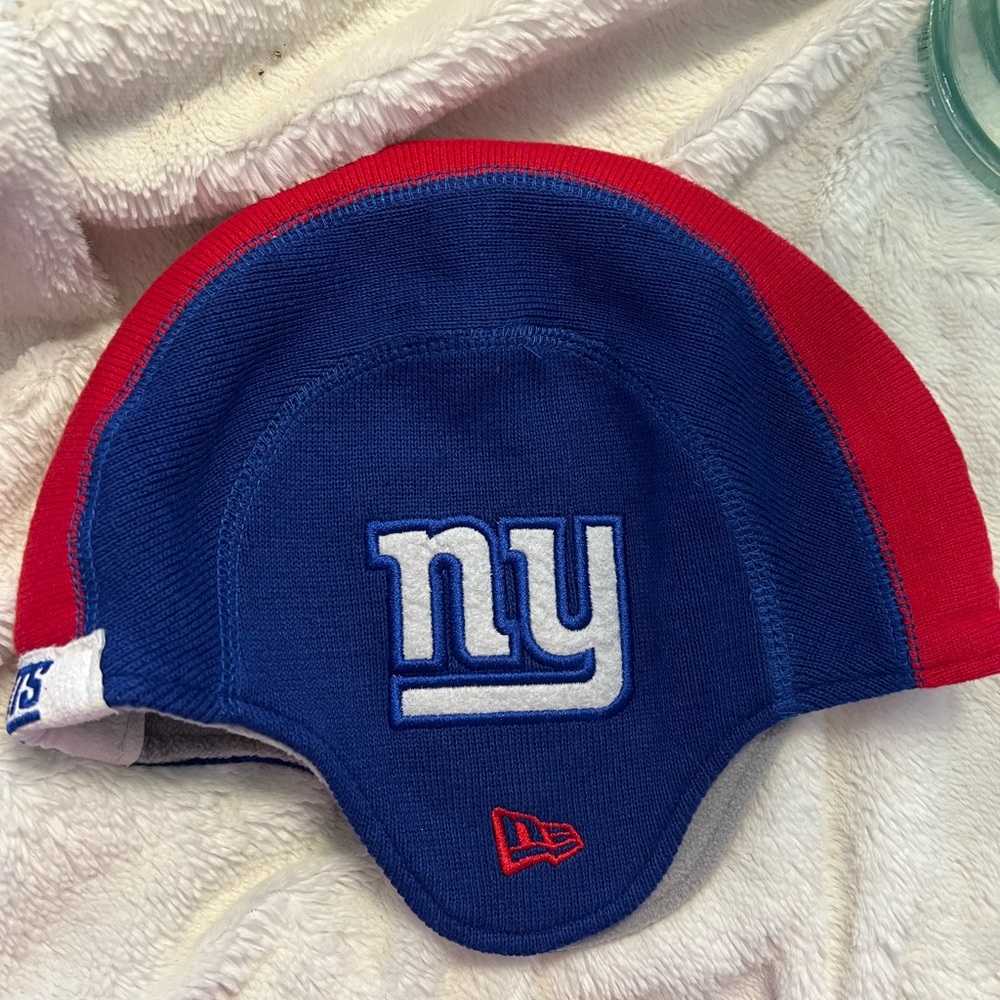NY Giants “helmet” hat beanie